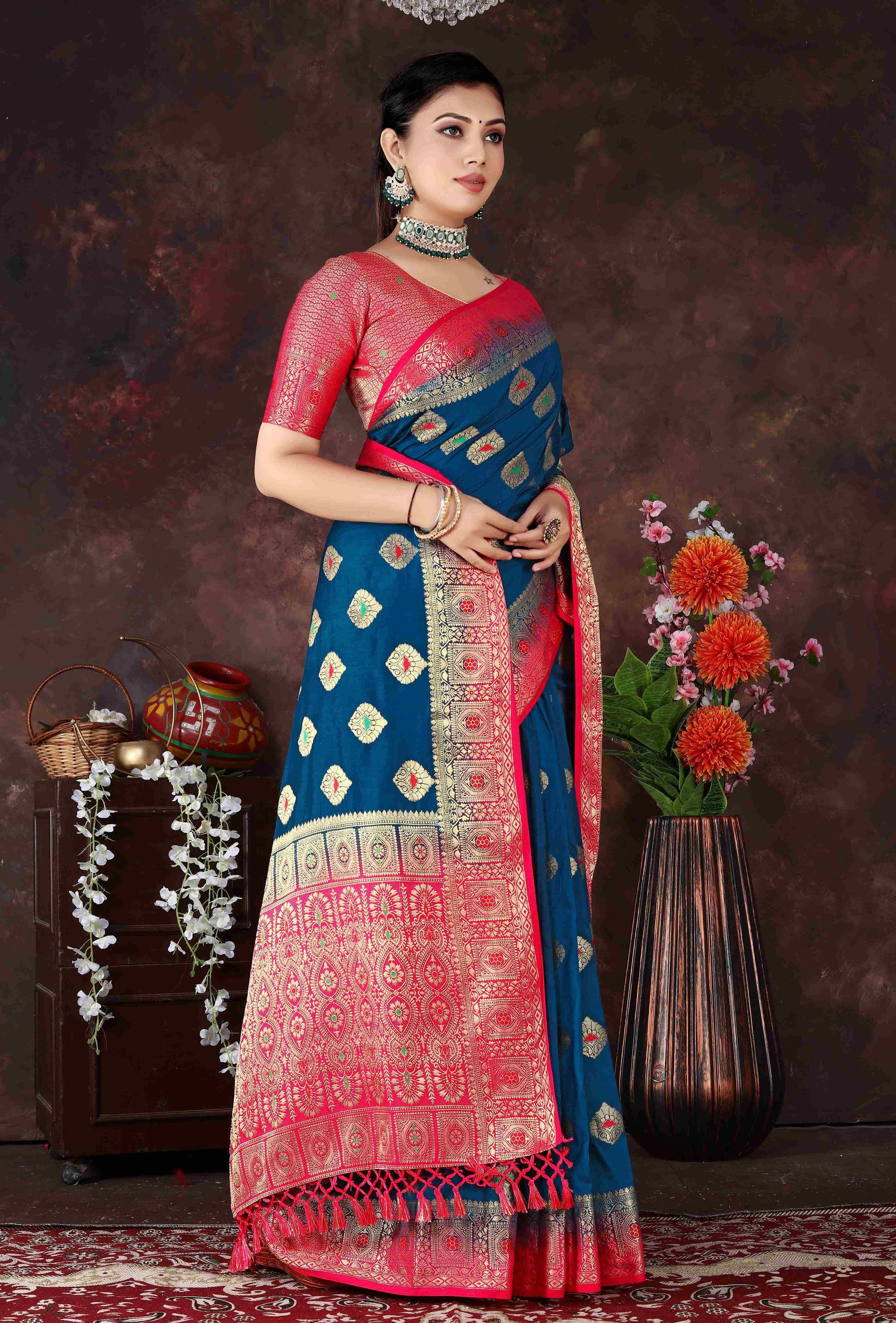 Rama Color Pure Dola Jacquard Silk Designer Saree: A Blend of Elegance & Luxury