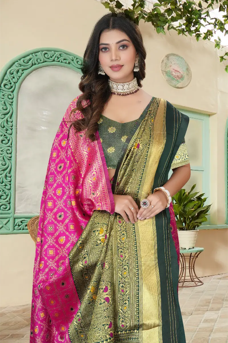 Pink Banarasi silk blend saree green border with gold zari