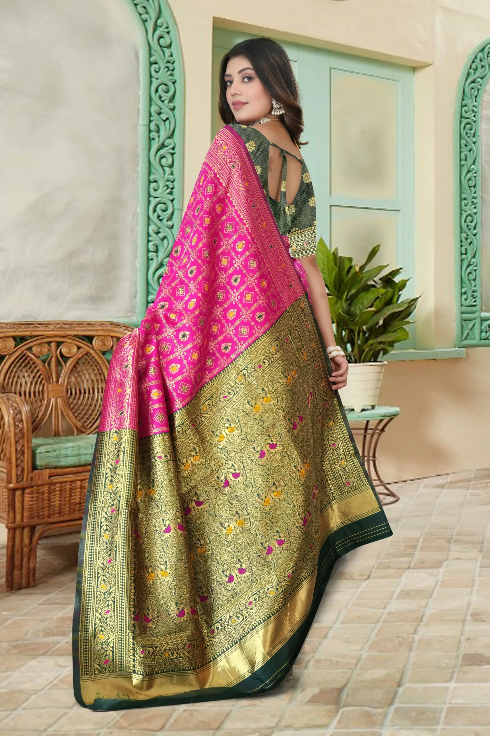 Pink Banarasi silk blend saree green pallu with gold zari design